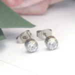 ASTM F136 Titanium Opal Cartilage Stud For Cartilage Or Helix Piercing